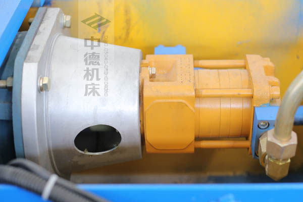 ZDPK-10032采用國(guó)內(nèi)一流品牌電機(jī)及油泵，動(dòng)力強(qiáng)勁，噪音低