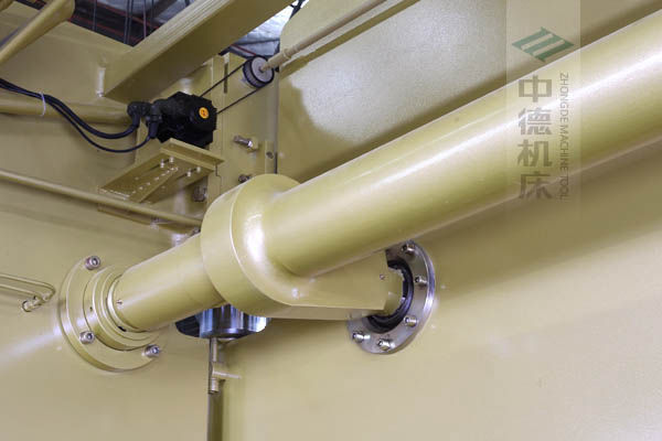 ZDP-20050高精度扭軸同步裝置，采用知名品牌關(guān)節(jié)軸承，經(jīng)久耐用.jpg