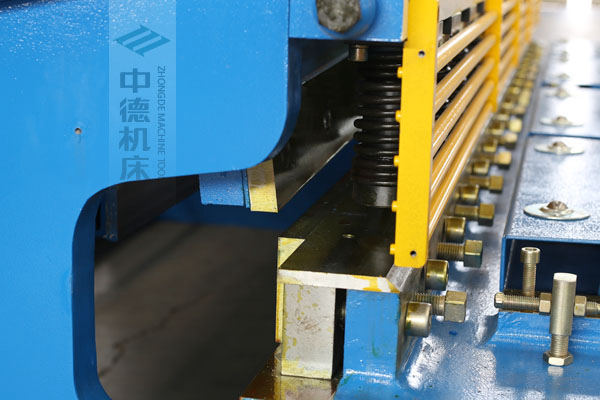 ZDS-432選用上海優(yōu)質(zhì)刀片，使用壽命更長.jpg