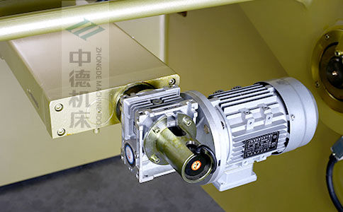 ZDS-1032后檔料減速電機(jī)，質(zhì)量好，模擬運(yùn)算定位速度快.jpg